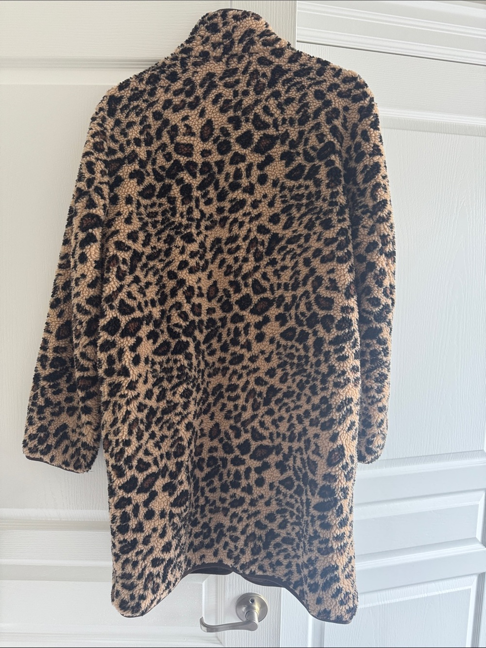 Brunette the Label -Leopard Print Fall Jacket in L/XL - Picture 3 of 5